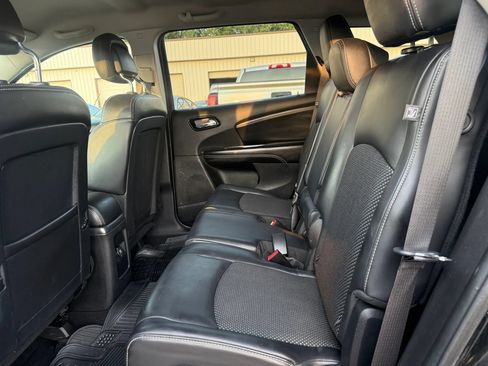 Used 2016 Dodge Journey Crossroad w/ Popular Equipment Group AWD/4WD image 18