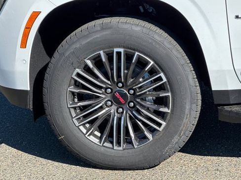 New 2026 GMC Yukon Elevation w/ Elevation Premium Package image 35