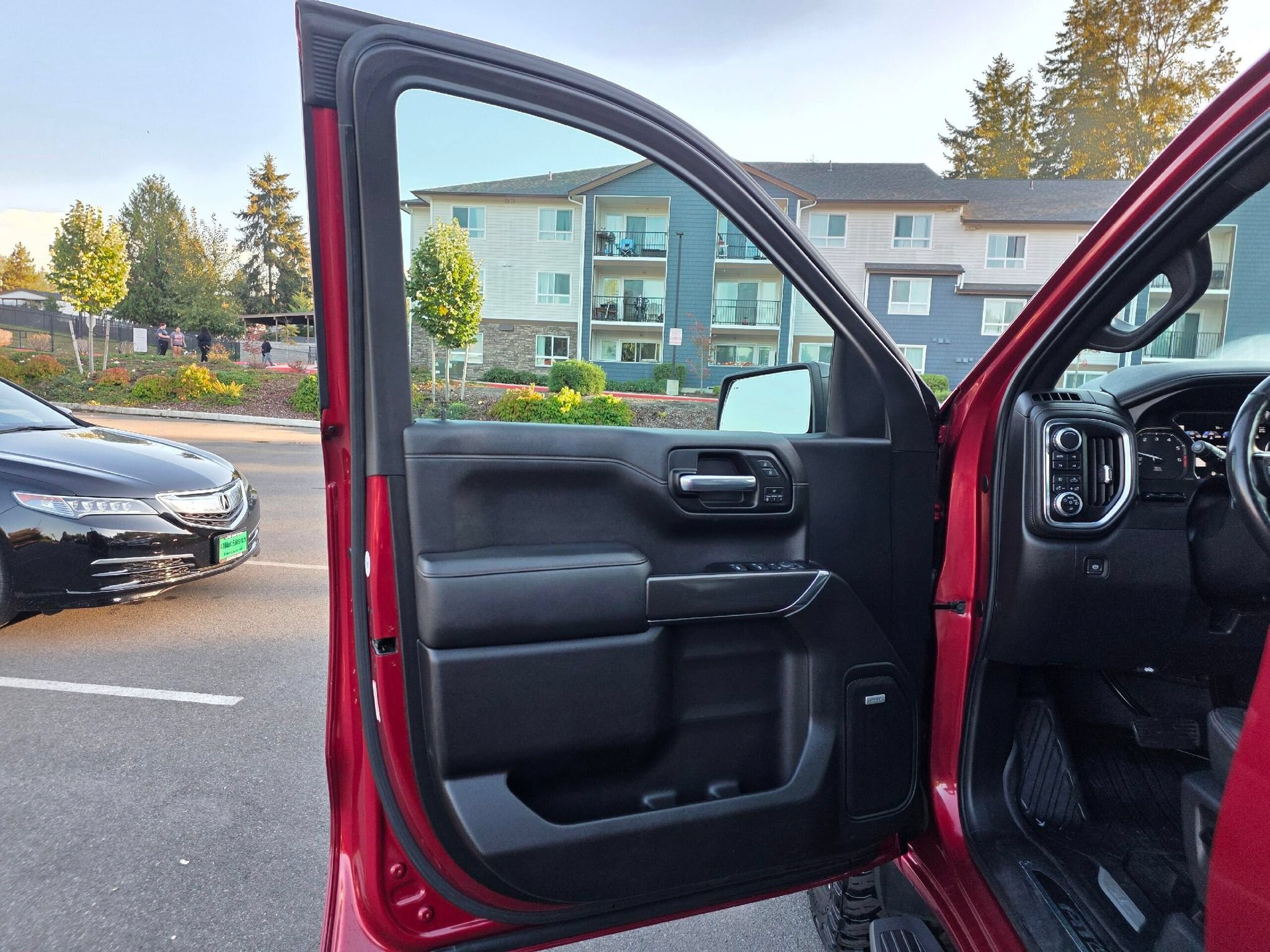 Used 2019 GMC Sierra 1500 AT4 w/ AT4 Premium Package AWD/4WD image 27