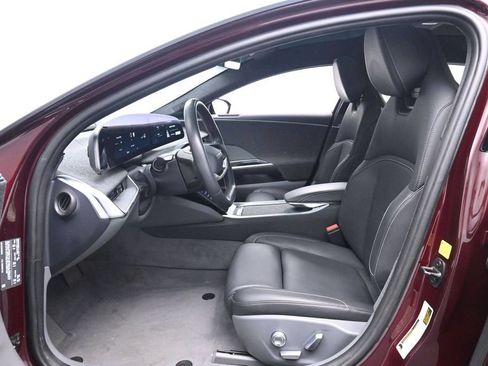 Used 2024 Lucid Air Touring AWD/4WD image 11