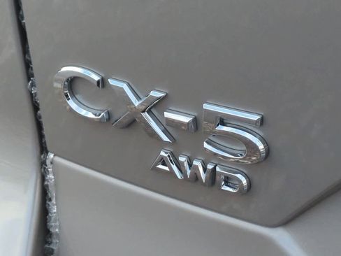 New 2025 MAZDA CX-5 AWD 2.5 S w/ Preferred Package image 12