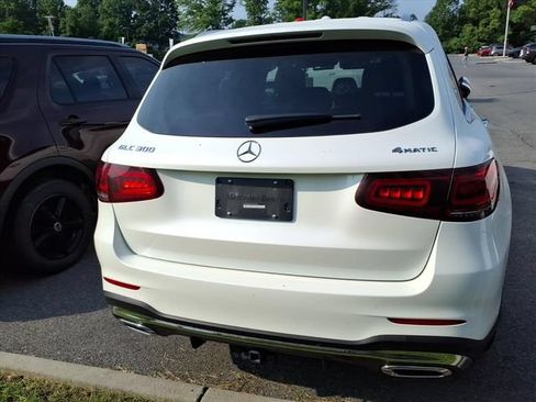 Used 2022 Mercedes-Benz GLC 300 4MATIC image 7