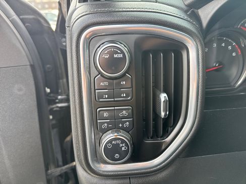 Used 2020 Chevrolet Silverado 1500 RST w/ All-Star Edition image 38