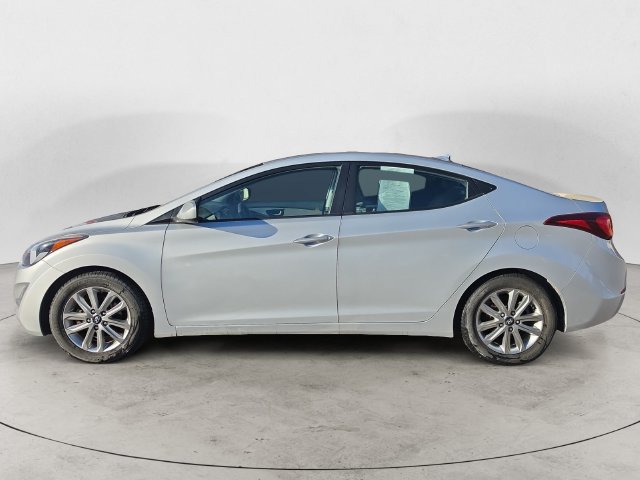 Used 2015 Hyundai Elantra SE w/ Option Group 02 FWD image 8