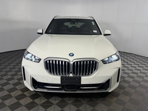 Used 2025 BMW X5 xDrive50e AWD/4WD image 5