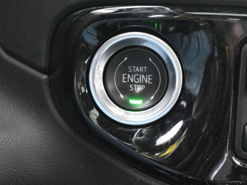 Used 2022 Chevrolet Silverado 1500 RST w/ All Star Edition Plus AWD/4WD image 30