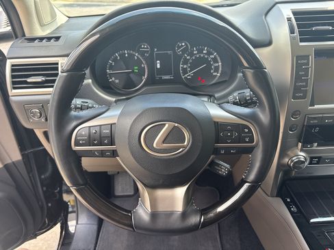 Used 2021 Lexus GX 460 Premium w/ Premium Package AWD/4WD image 18