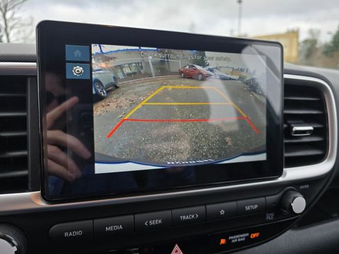 Used 2026 Hyundai Venue SE image 27