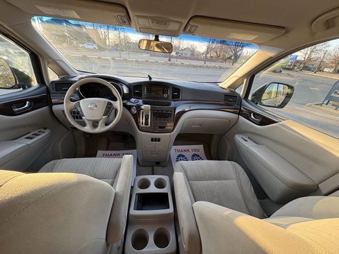 Used 2011 Nissan Quest SV image 23