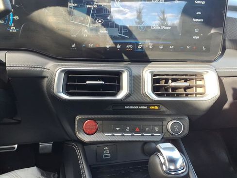 Used 2024 Ford Mustang GT Premium image 17