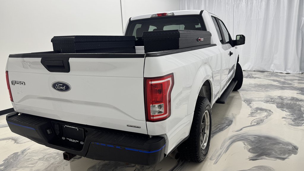 Used 2015 Ford F150 XL w/ Equipment Group 101A Mid AWD/4WD image 8