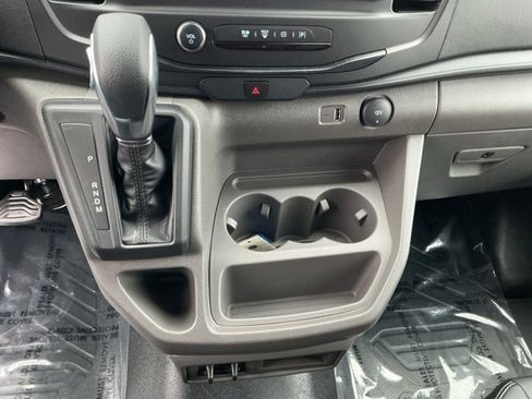 New 2026 Ford Transit 250 148 Medium Roof image 20