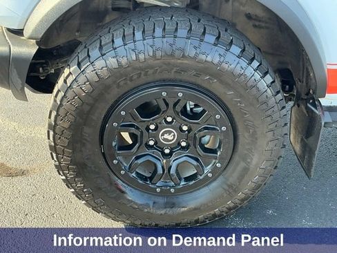 Used 2023 Ford Bronco Wildtrak AWD/4WD image 12