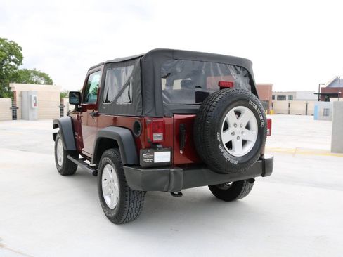 Used 2010 Jeep Wrangler Rubicon w/ PWR Convenience Group AWD/4WD image 42
