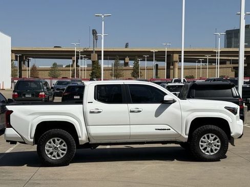 Used 2025 Toyota Tacoma SR5 RWD image 3
