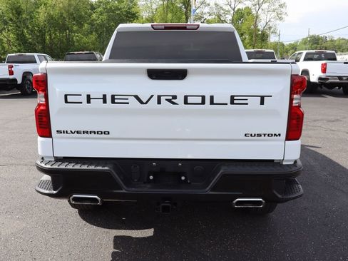 Used 2022 Chevrolet Silverado 1500 Custom Trail Boss w/ LPO, Dark Essentials Package AWD/4WD image 27
