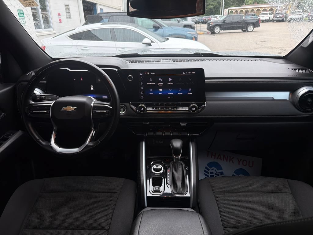 Used 2023 Chevrolet Colorado LT w/ LT Convenience Package II AWD/4WD image 12