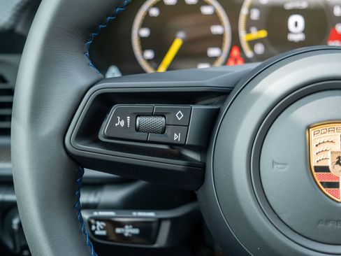 New 2026 Porsche 911 GT3 image 37