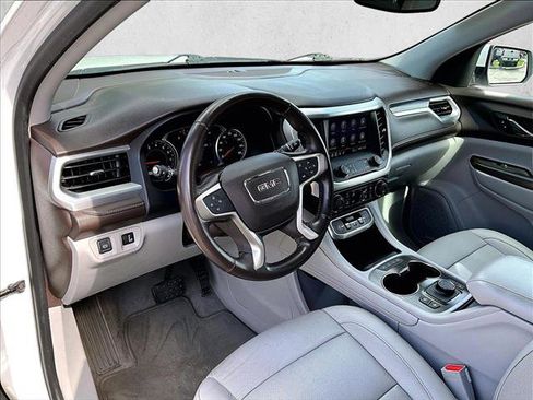 Used 2020 GMC Acadia SLT FWD image 14