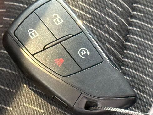 Used 2025 Chevrolet Equinox LT image 25