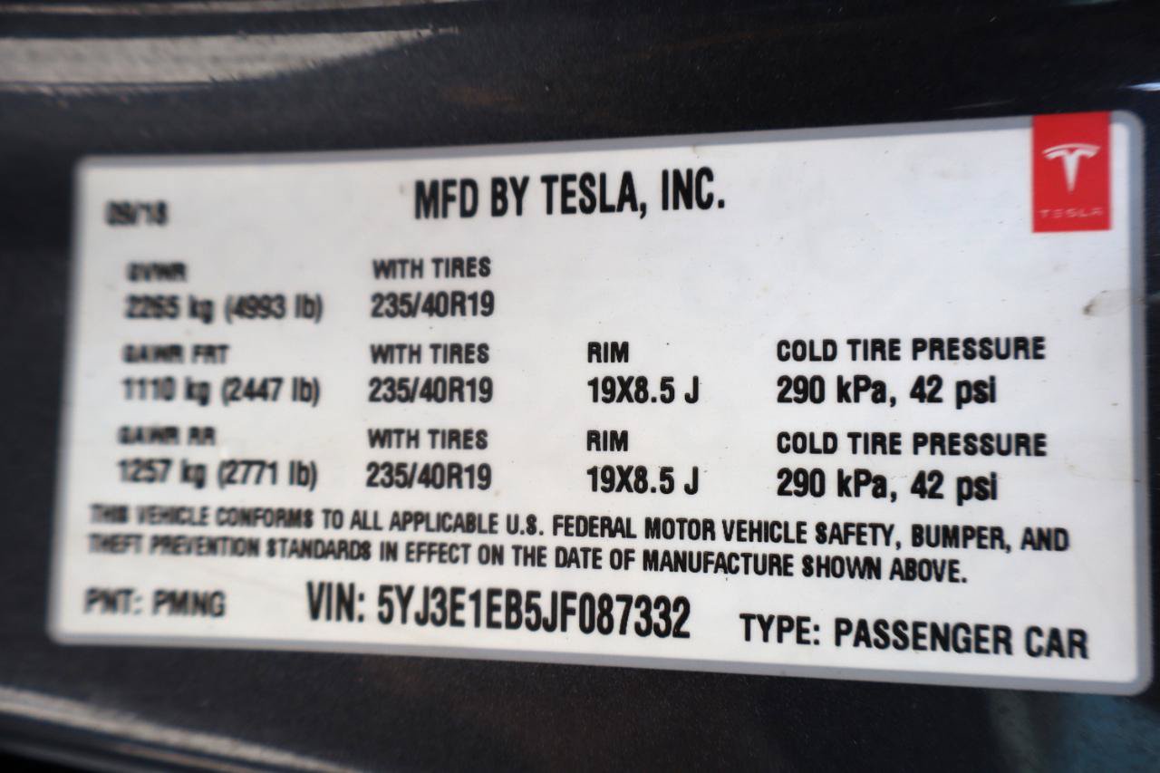 Used 2018 Tesla Model 3 Long Range AWD/4WD image 34