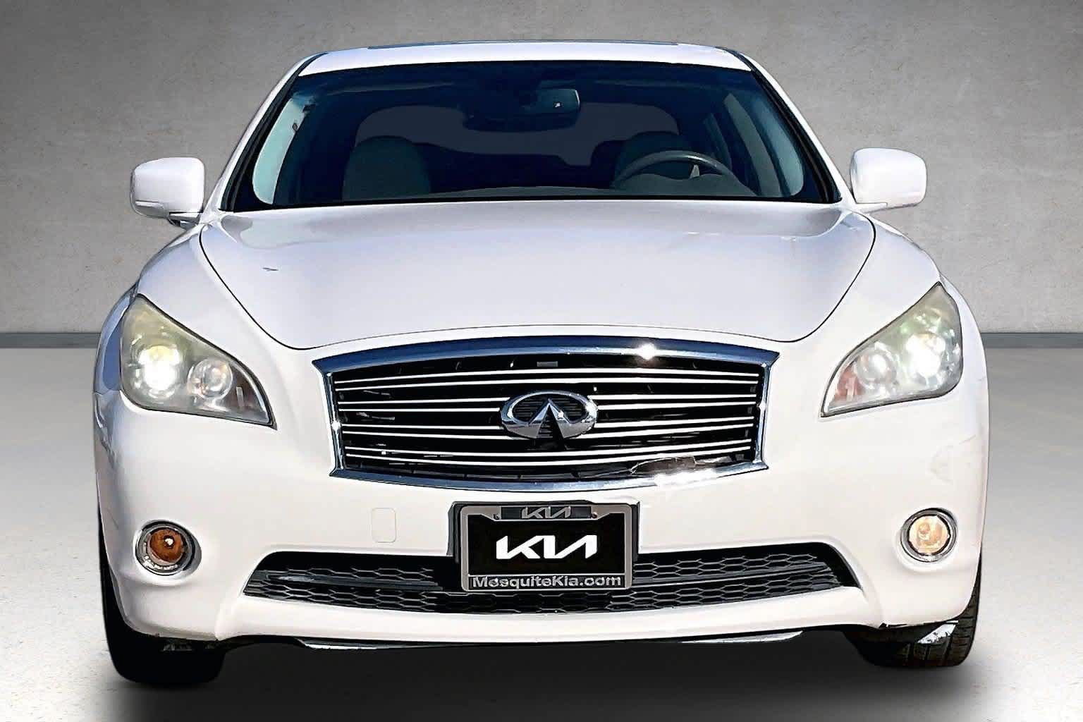 Used 2012 INFINITI M37 w/ Premium Pkg RWD image 6
