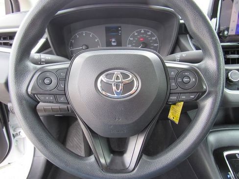Used 2024 Toyota Corolla LE FWD image 26