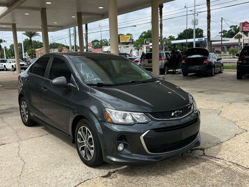 Used 2020 Chevrolet Sonic LT w/ RS Package FWD image 2
