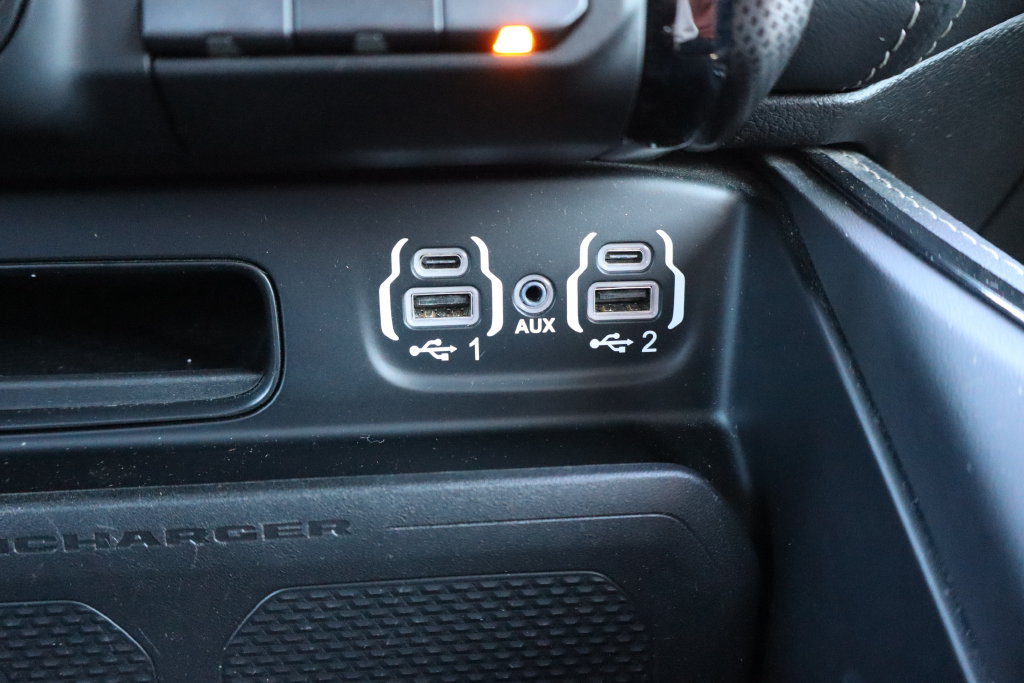 Used 2024 RAM 3500 Limited w/ Night Edition AWD/4WD image 17