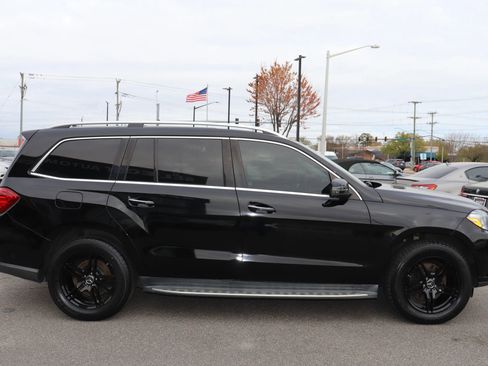 Used 2017 Mercedes-Benz GLS 450 4MATIC w/ Premium Package image 17