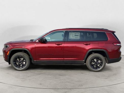 New 2026 Jeep Grand Cherokee L 4WD image 2