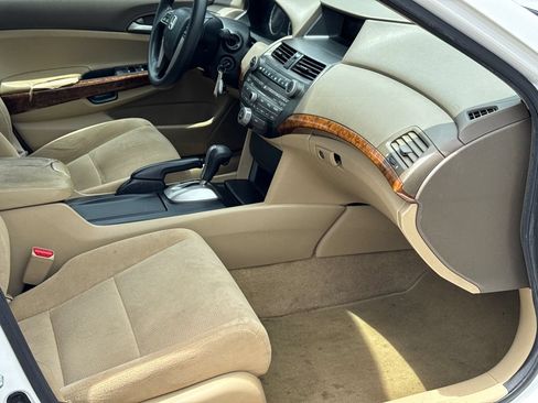 Used 2010 Honda Accord EX image 13