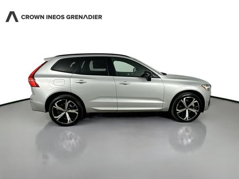 Used 2022 Volvo XC60 T8 R-Design w/ Advanced Package image 36