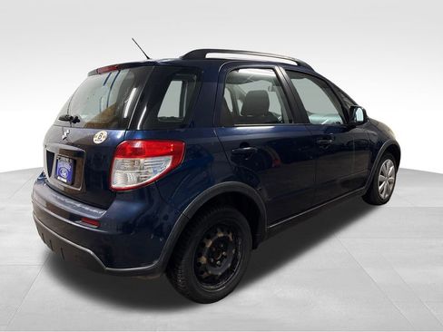 Used 2010 Suzuki SX4 Hatchback image 4