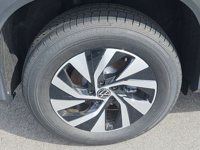 New 2026 Volkswagen Tiguan S