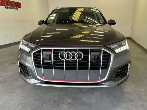 Used 2024 Audi Q7 3.0T Premium Plus AWD/4WD image 8