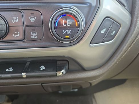 Used 2016 Chevrolet Silverado 1500 LTZ Z71 image 30