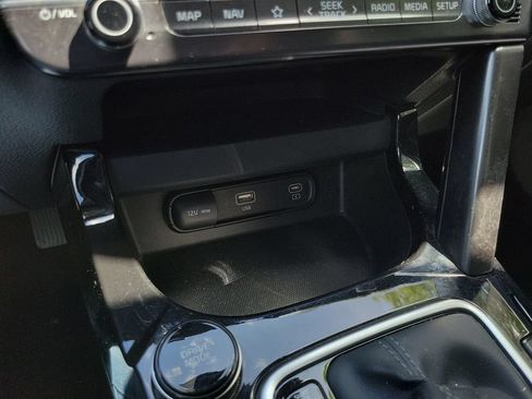 Certified 2024 Kia Seltos S FWD image 30