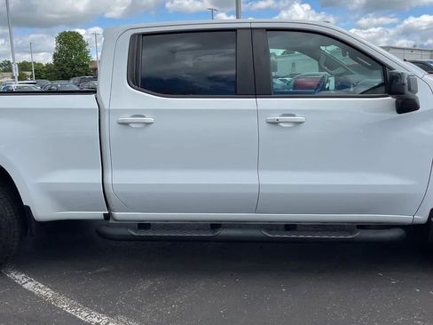 Used 2022 Chevrolet Silverado 1500 RST w/ Convenience Package II AWD/4WD image 10