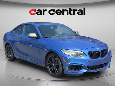 Used 2016 BMW M235i xDrive Coupe AWD/4WD image 7