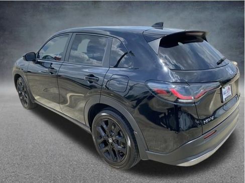 Used 2025 Honda HR-V Sport image 30