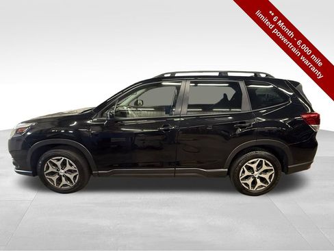 Used 2023 Subaru Forester Premium AWD/4WD image 2