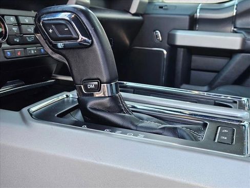 Used 2020 Ford F150 Lariat w/ Equipment Group 502A Luxury image 11