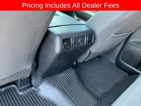 Used 2017 Toyota Tundra SR5 AWD/4WD image 15