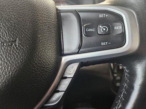 Used 2023 RAM 1500 Big Horn AWD/4WD image 25