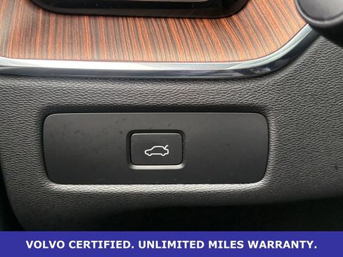 Certified 2023 Volvo XC60 B5 Plus w/ Climate Package AWD/4WD image 20