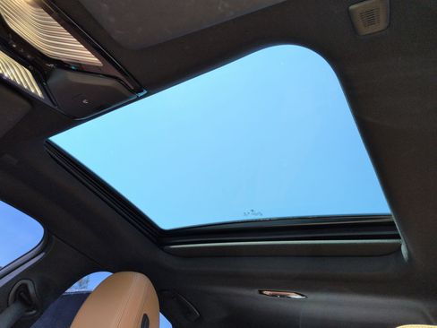 Used 2023 BMW i4 M50 w/ Premium Package image 27