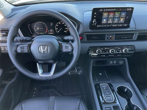 New 2025 Honda Pilot Touring image 12