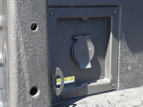 Used 2022 Ford F150 Lariat w/ Equipment Group 502A High image 75