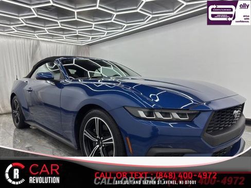 Used 2024 Ford Mustang Premium RWD image 1